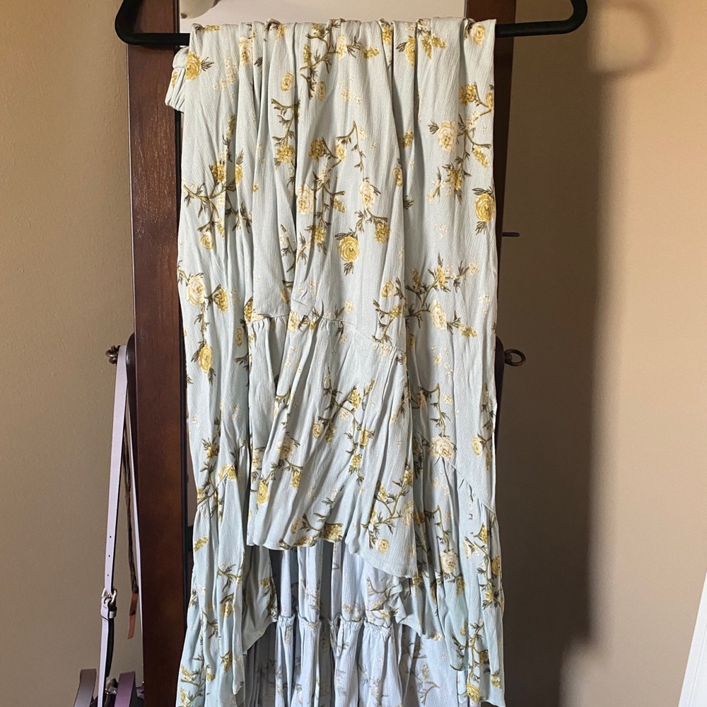 TARGET 2 piece crop shirt n skirt